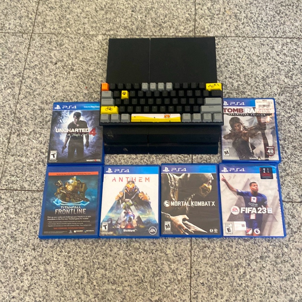 PlayStation 4 Pro + Bundle